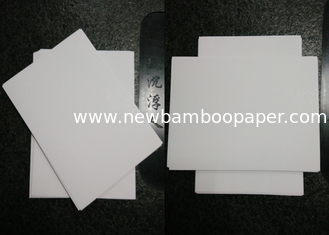 China Environmently Mixed Pulp Laminated Whiteboard Paper for Package / Cake Base supplier